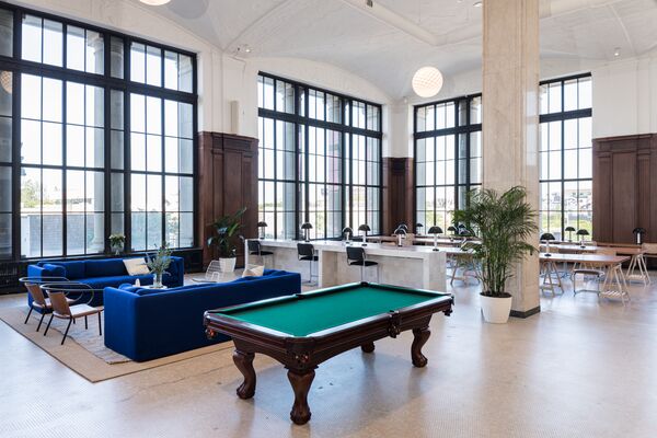 The building features new windows, restored ceilings and preserved woodwork.